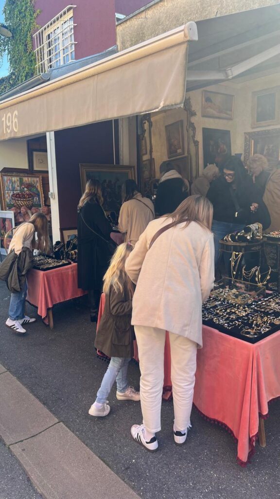 Marche aux Puces de Saint Ouen Paris